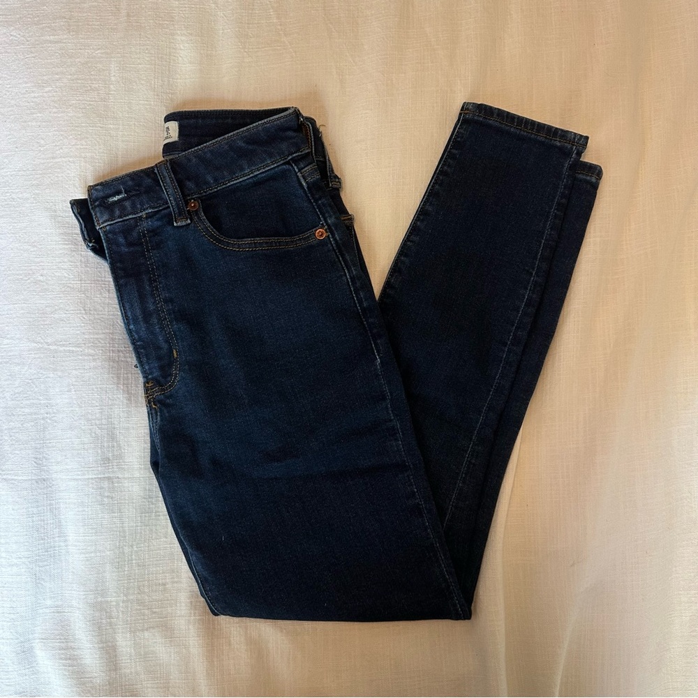 Abercrombie & Fitch Curve Love Super Skinny Ankle High Rise 26S